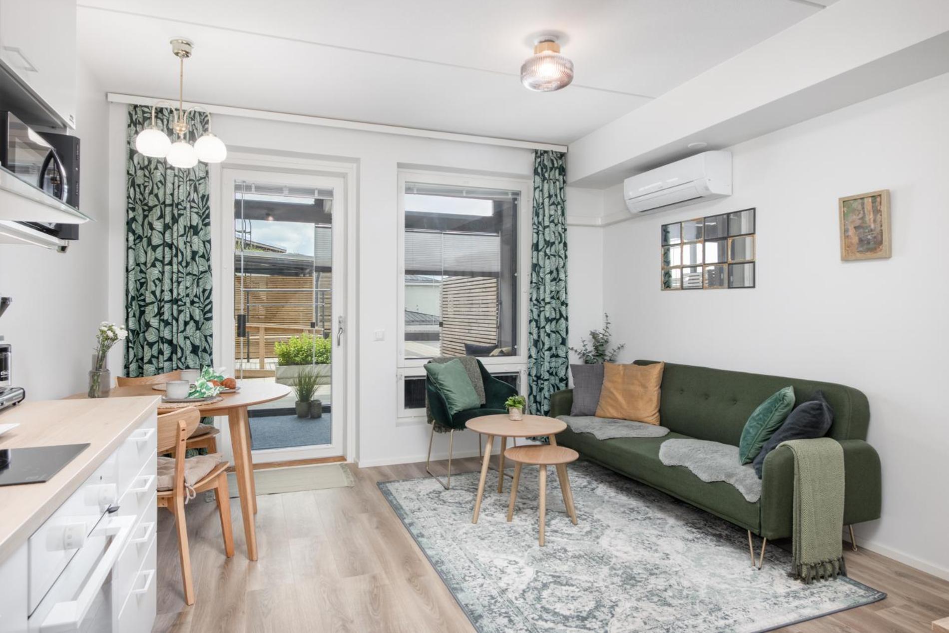 New Studio Apartment With Free Parking Kuopio Bagian luar foto